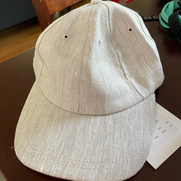 NWT Janessa Leone Baseball Cap - Picture 3 of 4